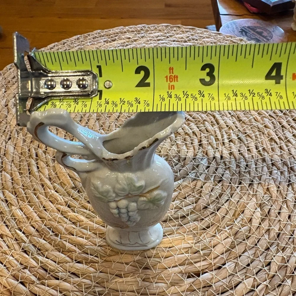 Vintage Japanese porcelain pitcher or decorative bud vase